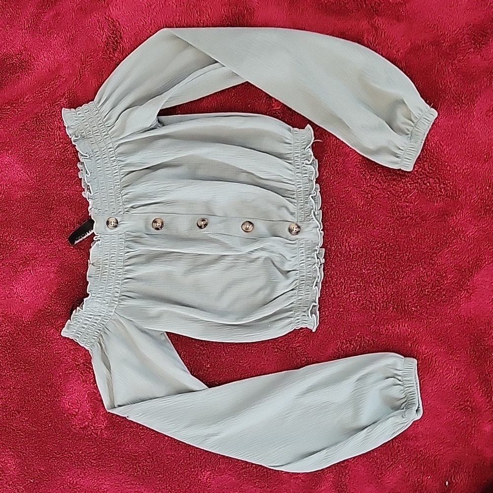 crop top